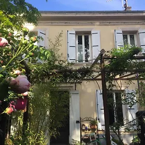 grande-maison-de-ville-atypique.fr-provencehotel.com/